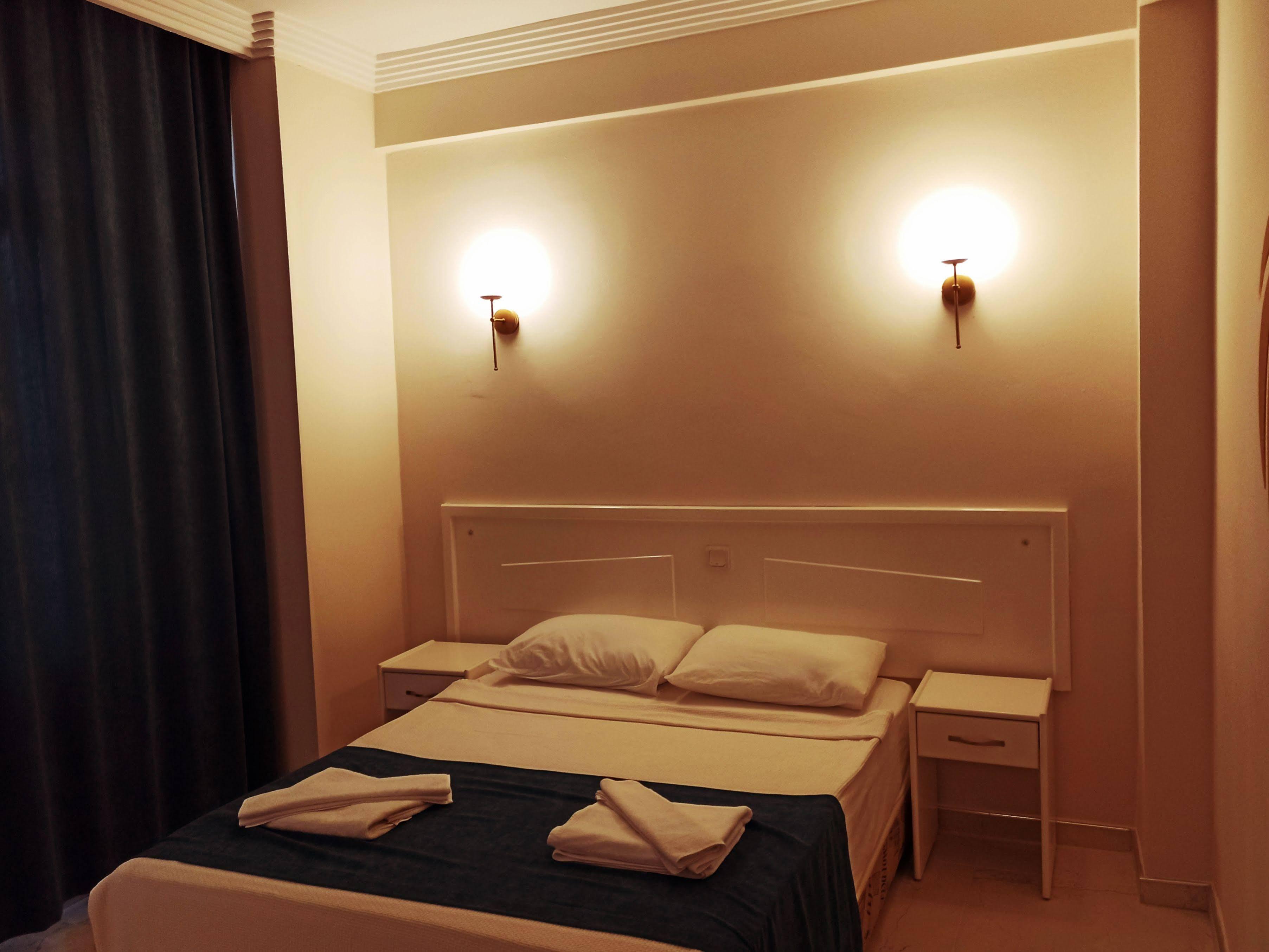 Aquila Beach Hotel Fethiye Esterno foto